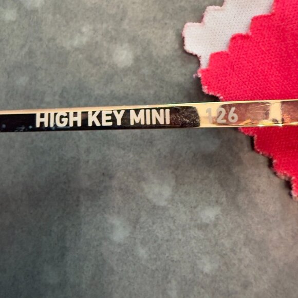 Quay High Key Mini Aviator Sunglasses – Gold Frame / Gradient Brown Lenses - Picture 11 of 12